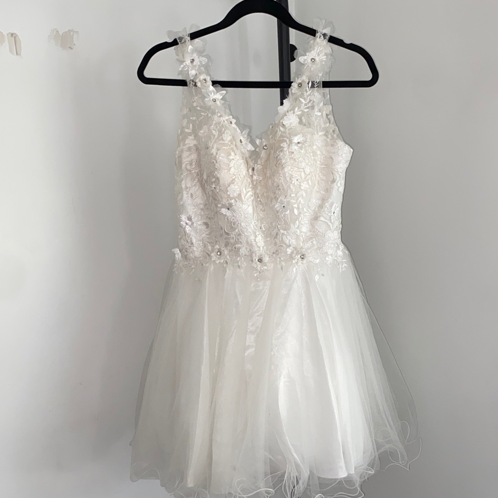 Dancing Queen White Floral Dress